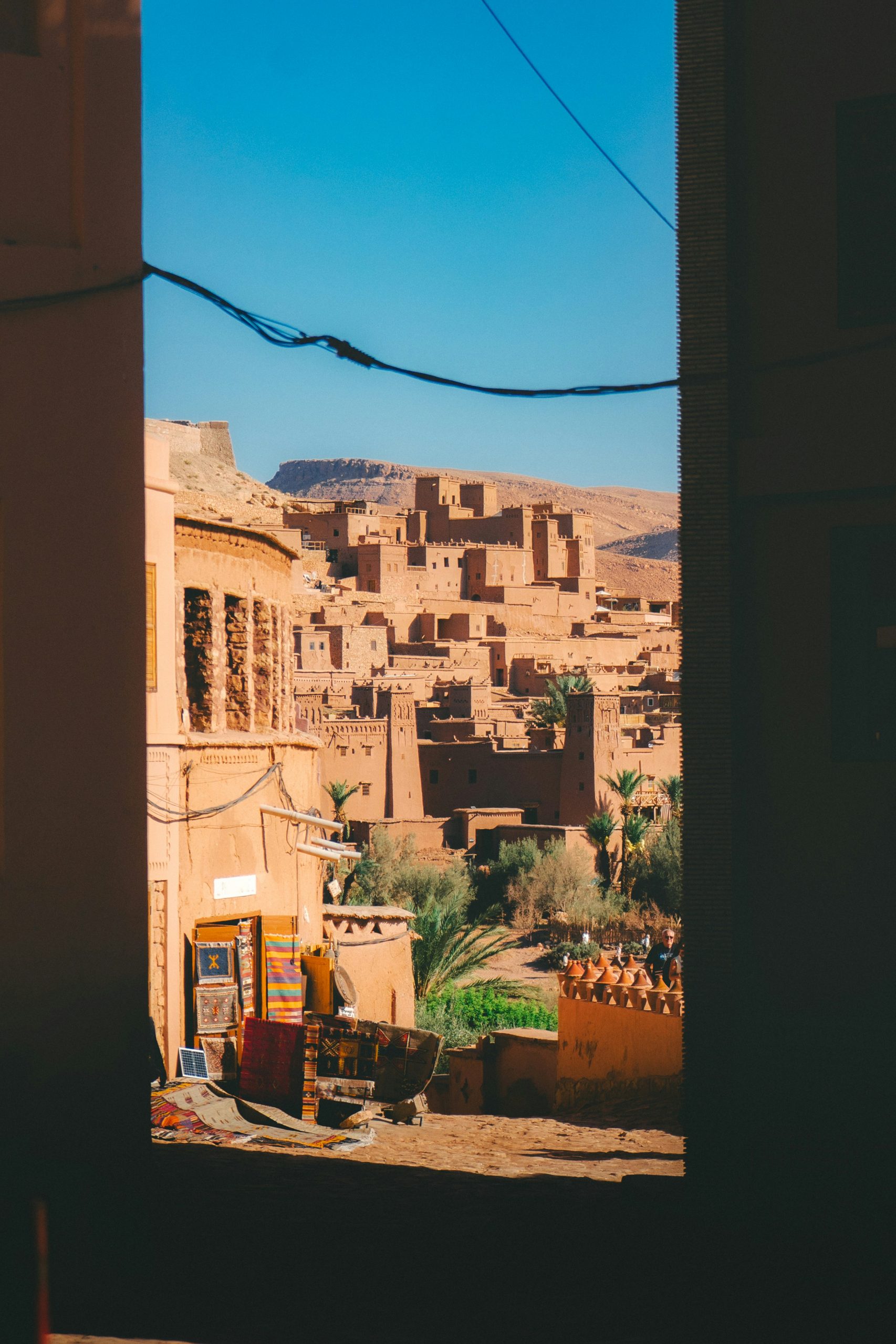 Dunas de arena del Erg Chebbi al amanecer en Merzouga, Marruecos