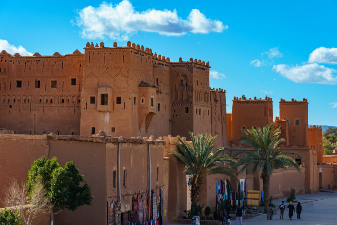 Tour de 7 días desde Ouarzazate a Marrakech: El Gran Viaje por Valles, Desierto y Ciudades Imperiales