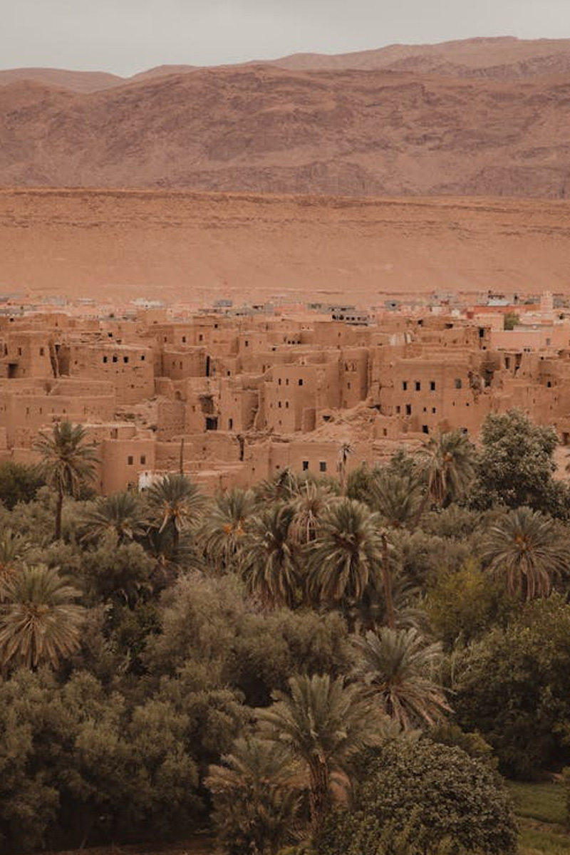 Tour del Desierto desde Marrakech de 7 Días: El Viaje Definitivo a las Dunas de Merzouga