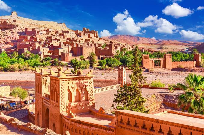 Gran Ruta de 10 días en Marruecos desde Ouarzazate hasta Marrakech: El Viaje Definitivo del Sahara a la Ciudad Roja