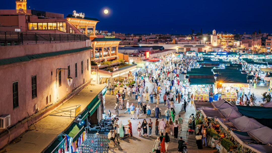 Tour del Desierto desde Marrakech de 10 Días: El Gran Itinerario por las Ciudades Imperiales y el Sahara