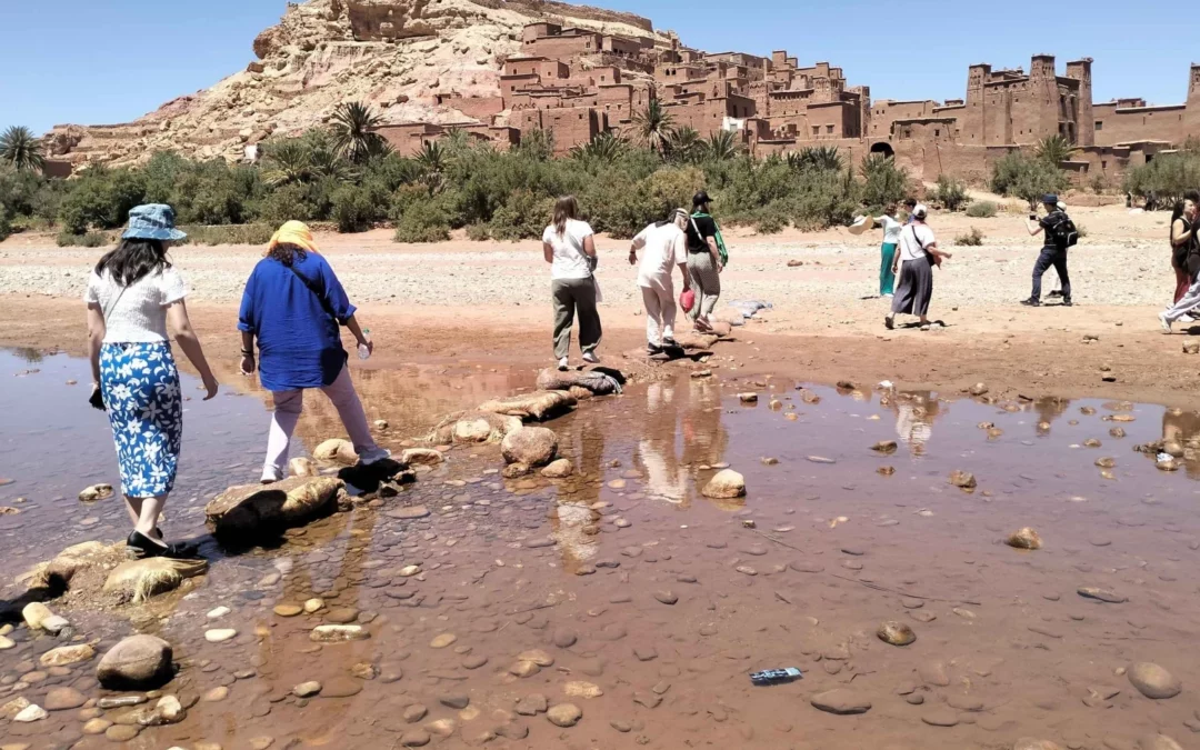Tour al desierto de Merzouga desde Ouarzazate: 3 días de magia y dunas de Erg Chebbi
